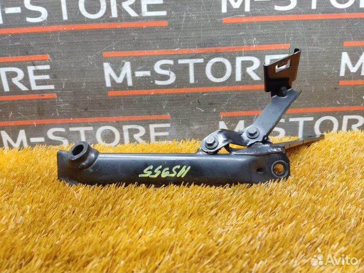 Кронштейн Volvo Xc90 C95 B6324S5 2008