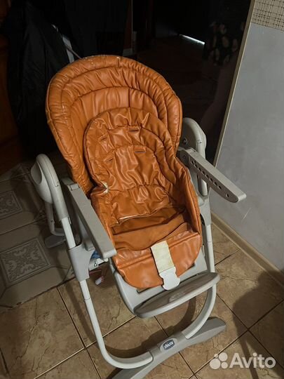 Стульчик для кормления chicco