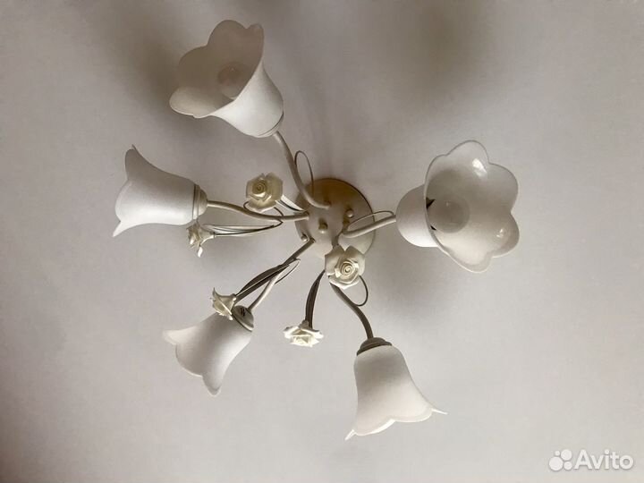 Люстра потолочная 5 ламп