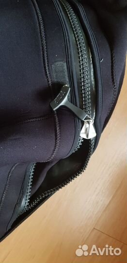 Продам гидрокостюм bare