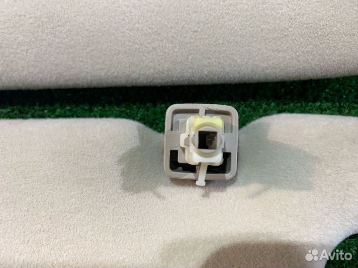 Козырек солнцезащитный Toyota Ipsum ACM26 2AZ-FE