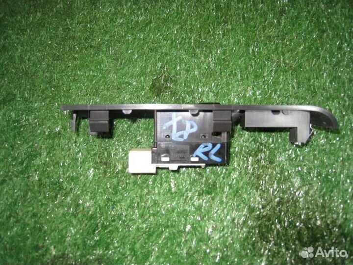 Кнопка стеклоподъемника Chevrolet Aveo T250 2007