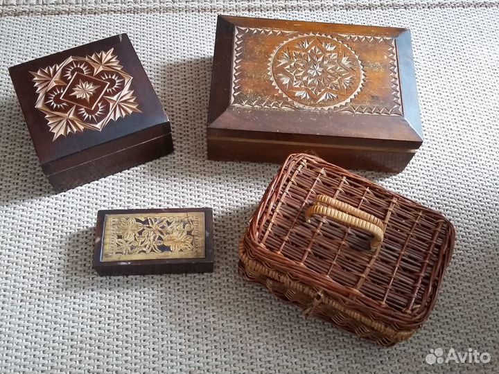 Винтаж СССР шкатулки дерево с ручной резьбой,плете