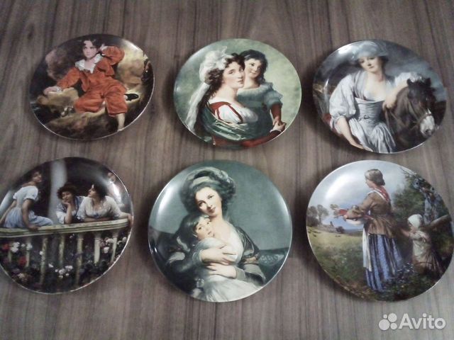 Настенная тарелка