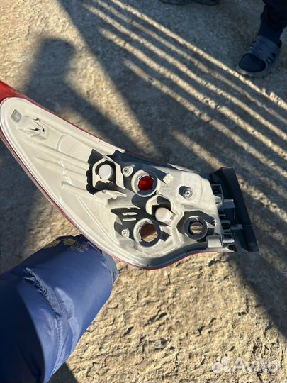 Фара на nissan almera g15