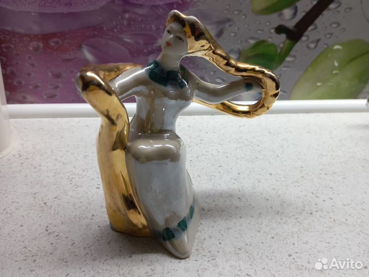 Златовласка. Статуэтка фарфор СССР. Сысерть