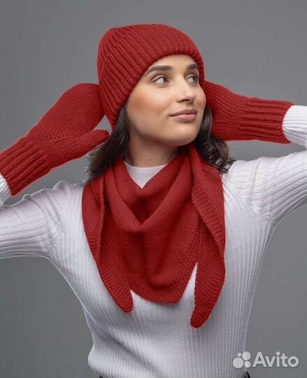 Шапка, шарф и варежки зимние, комплект