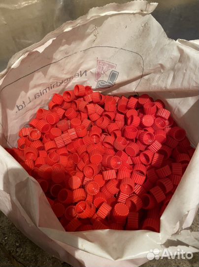 Пластиковые крышки