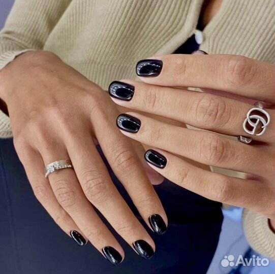 Маникюр с покрытием гель-лаком