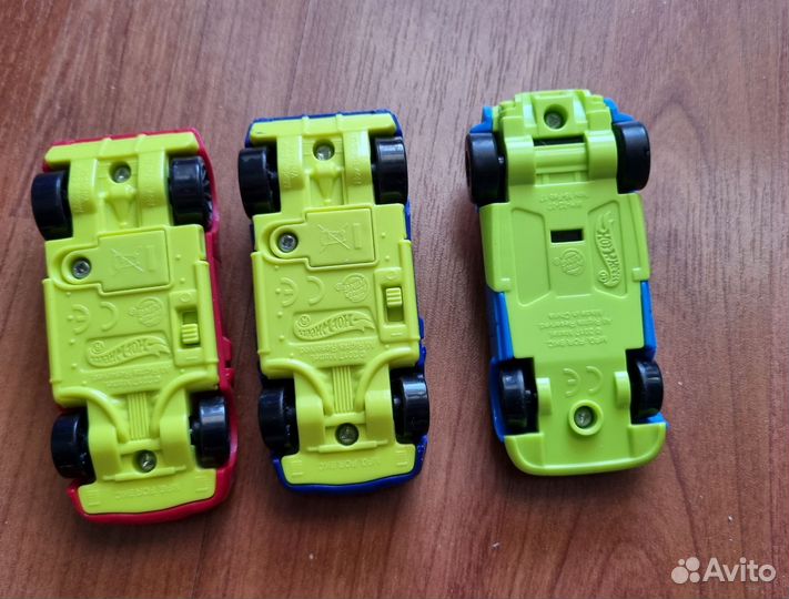 Игрушки машины пакетом