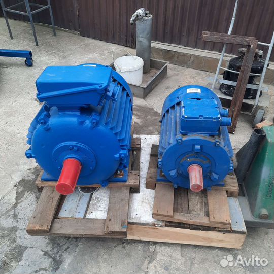 Двигатель трехфазный