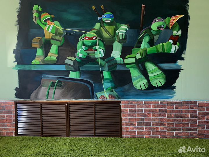 Художник, роспись стен, иллюстратор