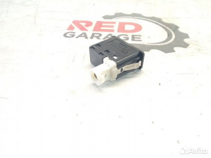 Разъем USB Bmw X1 F48(LDA-HT20) B47C20A 2017