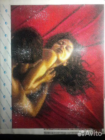 Картина в технике алмазная мозаика 