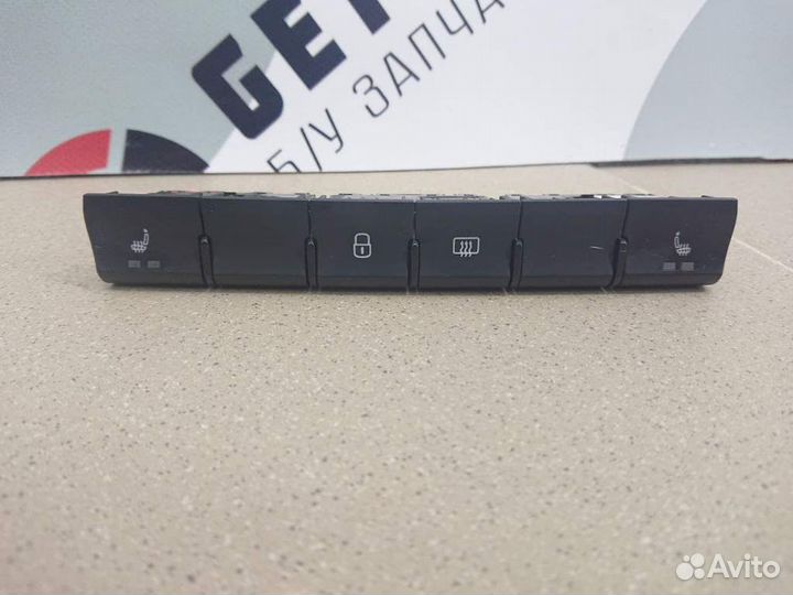 Блок кнопок Skoda Rapid 2013-2020 5JA927132AJ