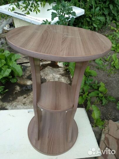 Полка подставка для цветов