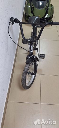 Детский велосипед 16