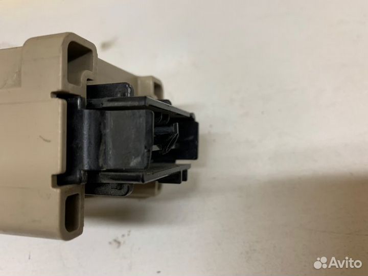 Форсунка омывателя фары передняя правая Mazda Cx-7