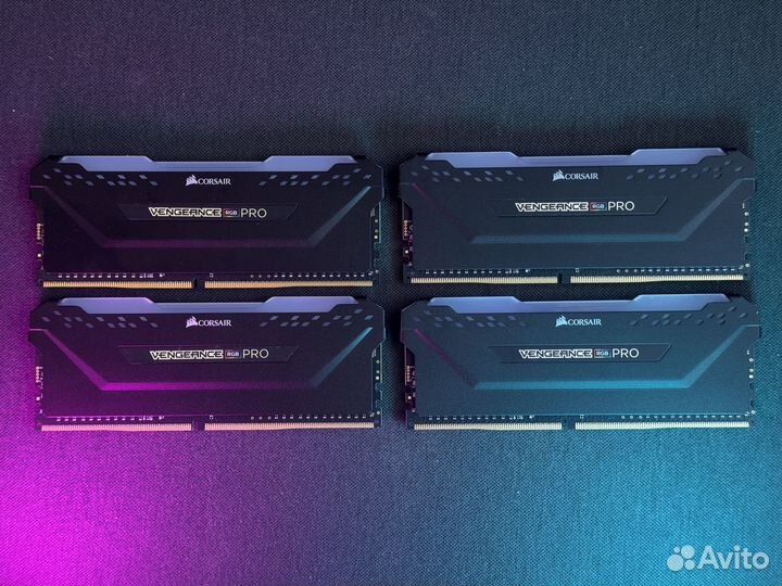 Оперативная память Corsair Vengeance RGB PRO 32