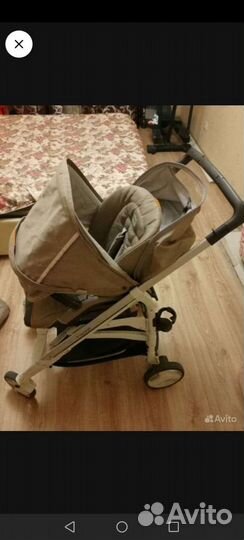 Прогулочная коляска