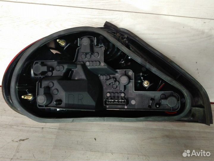 Фонарь левый Jaguar X-Type X400 2.1 YB AJV6 2003