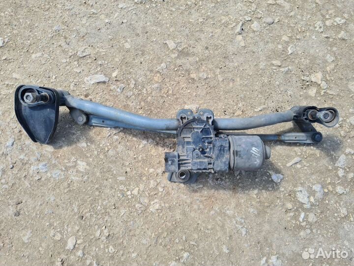 Трапеция стеклоочестителя с мотором Opel Astra H