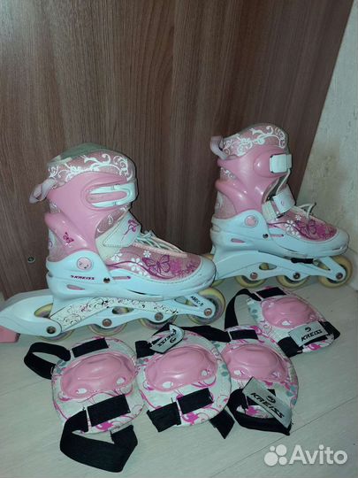 Роликовые коньки и защита