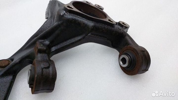 Кулак поворотный задний левый Hyundai Sonata DN