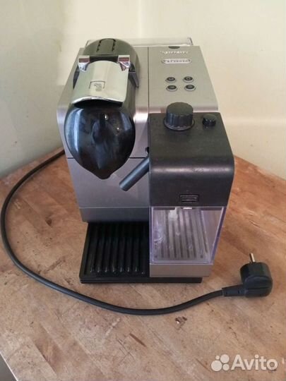 Кофемашина delonghi nespresso