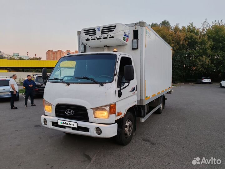 Рефрижератор 28 м³ Hyundai HD78, 2013