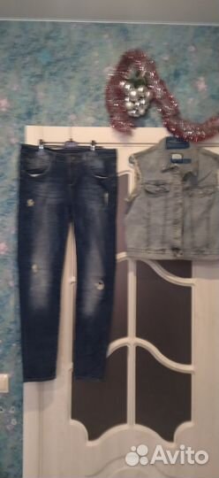Джинсовая женская одежда