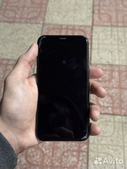 iPhone 11 Pro, 64 ГБ