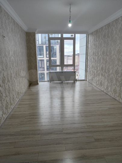 2-к. квартира, 72 м², 9/10 эт.