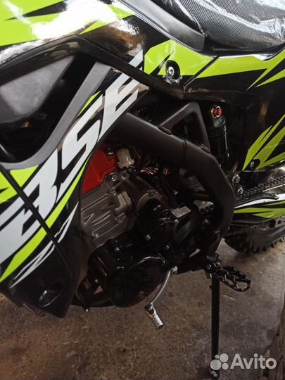 Кроссовый мотоцикл BSE Z7-300e 21/18 green blast