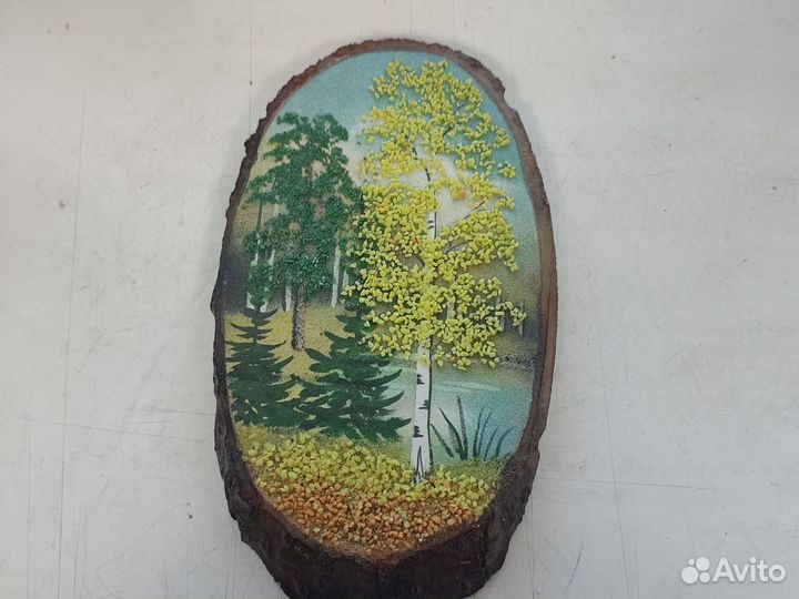 Картина на спиле дерева, янтарная мозаика