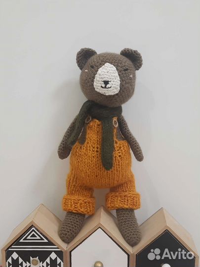 Вязаный медведь