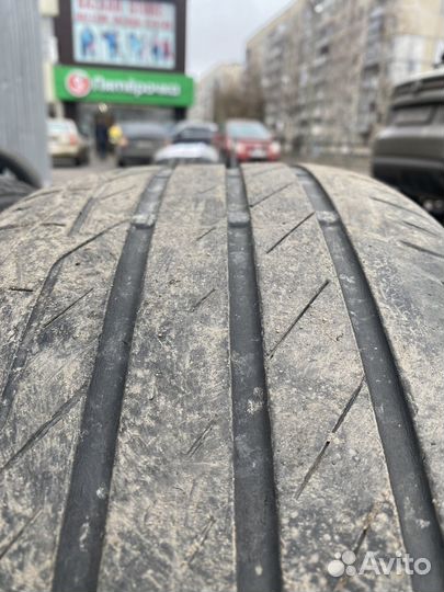 Bridgestone Turanza T001 225/45 R19 92