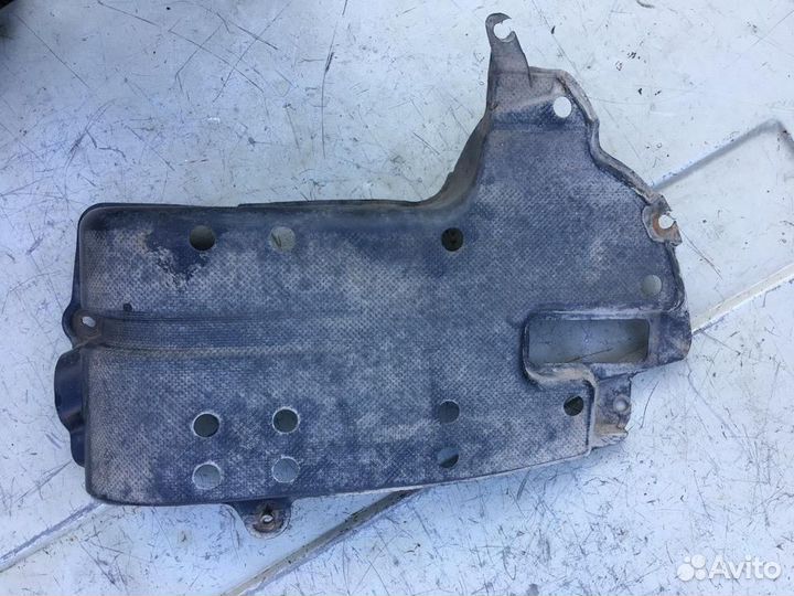 Пыльник (кузов наружные) Тойота Королла Е120