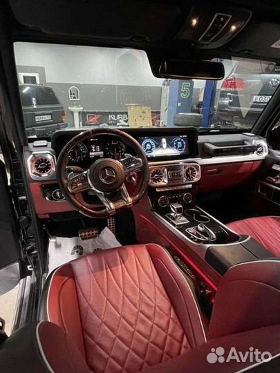 Салон на Гелендваген G class