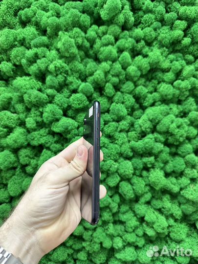iPhone Xr, 128 ГБ