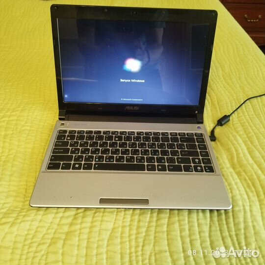 Ноутбук asus UL 30 VT