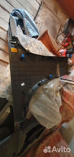 Обшивка стойки средней