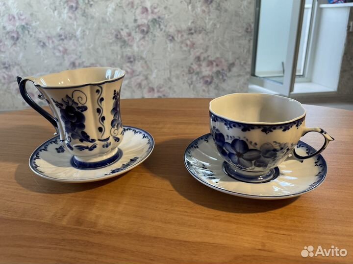 Гжель бокал и чашка с блюдцами