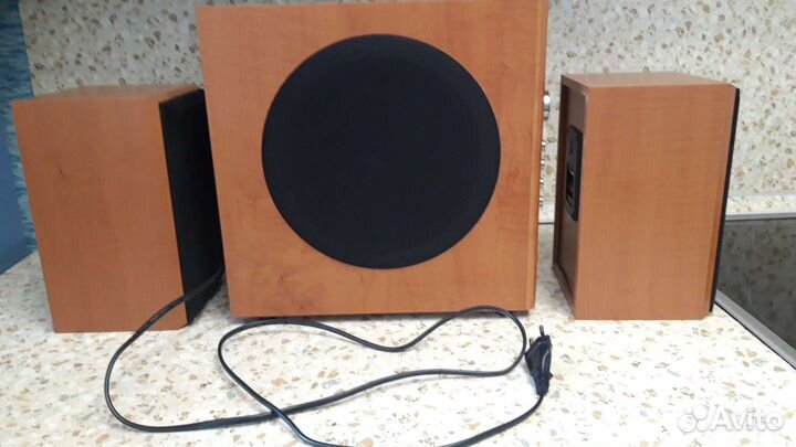 Компьютерные колонки с сабвуфером Sven MS-970