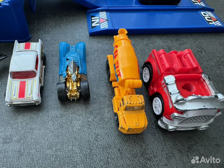 Цена за все машинки