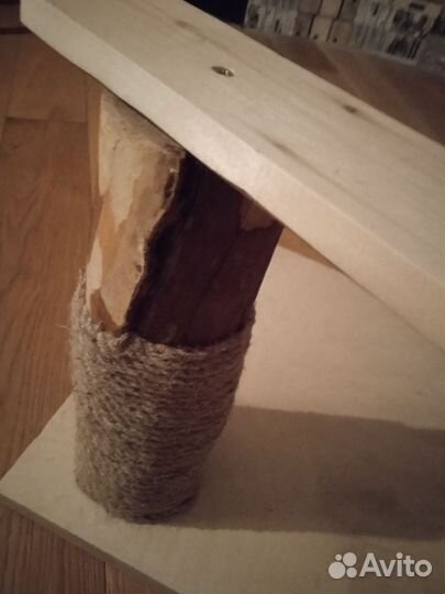 Когтеточка с лежанкой