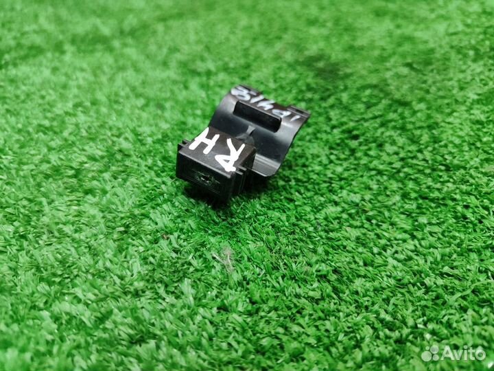 Форсунка омывателя Шланг Toyota Auris E150