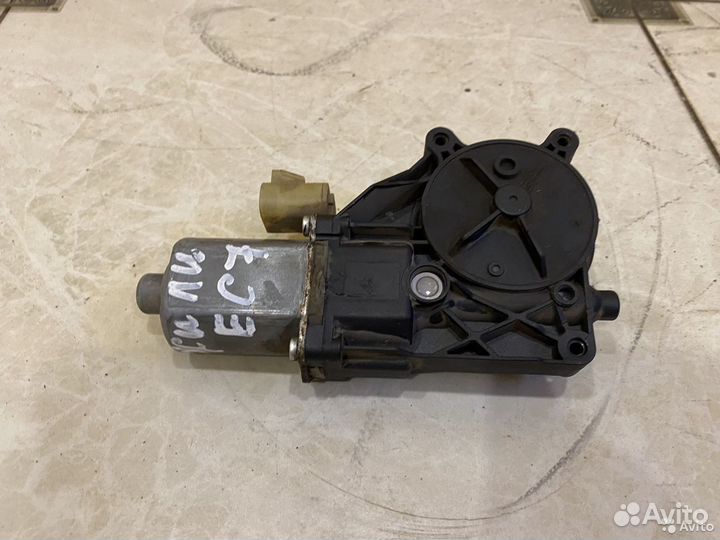 Моторчик стеклоподъемника передний левый Geely Emg