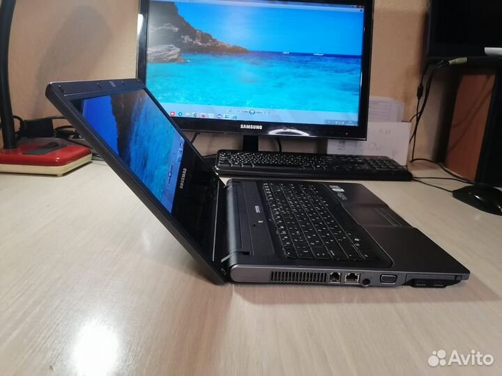 Ноутбук hp 530