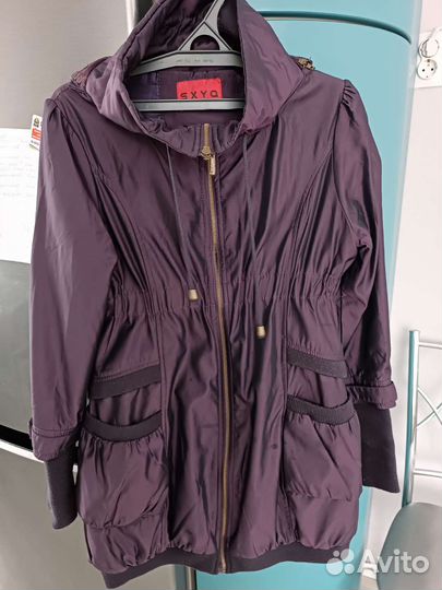 Ветровка женская